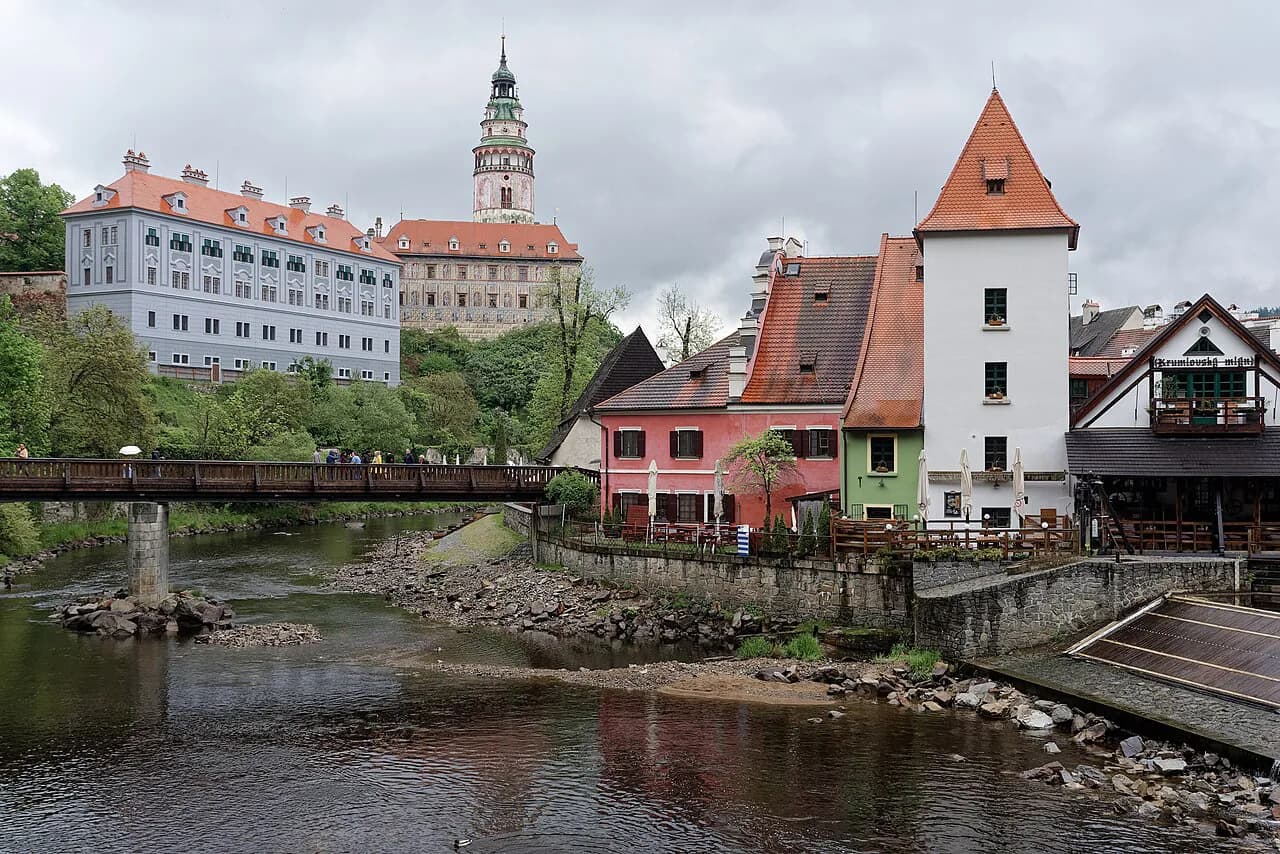 Best Restaurants in Český Krumlov: Where to Eat in the Old Town