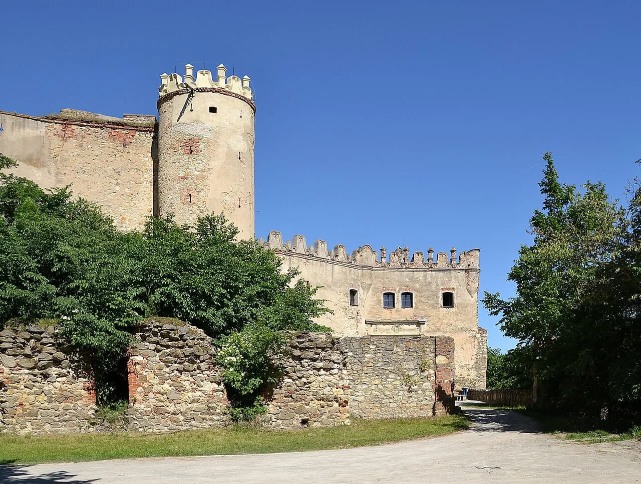 Boskovice: Castle Ruin, Chateau and Jewish Quarter