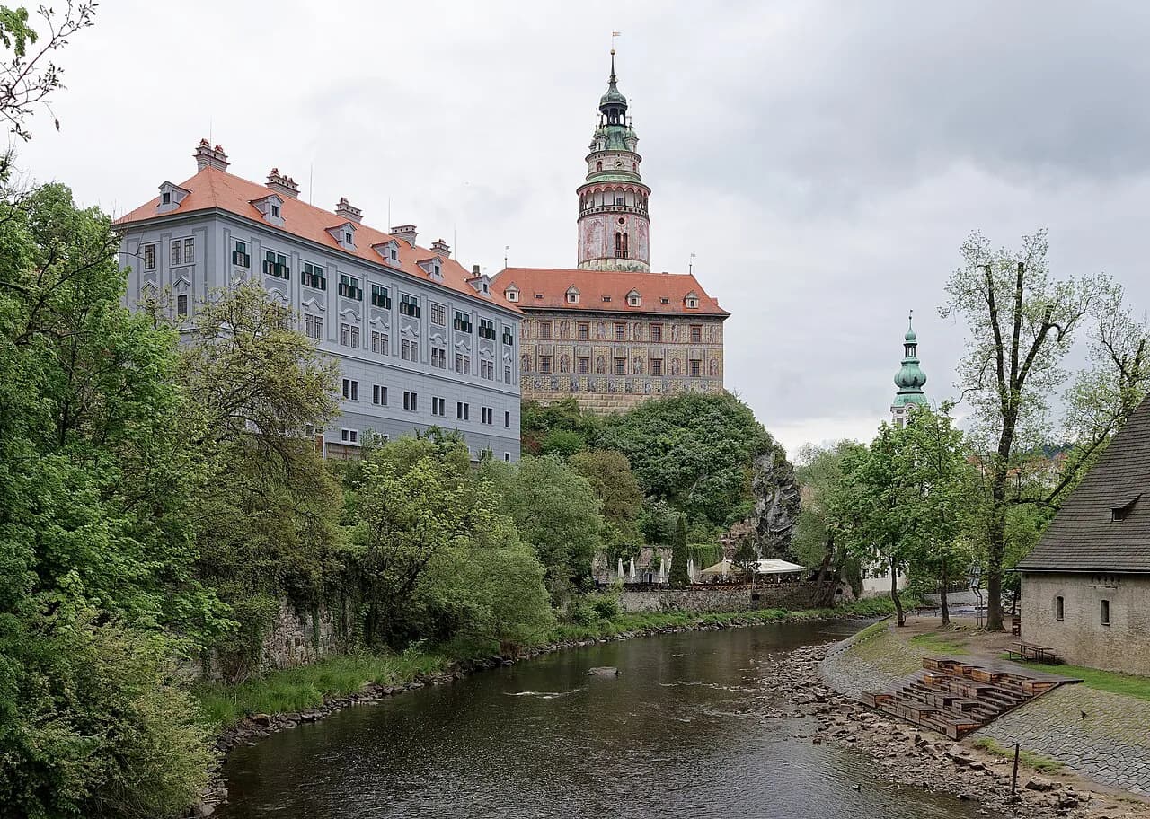 Český Krumlov Castle: Tours, Tower and Climbing the Hill
