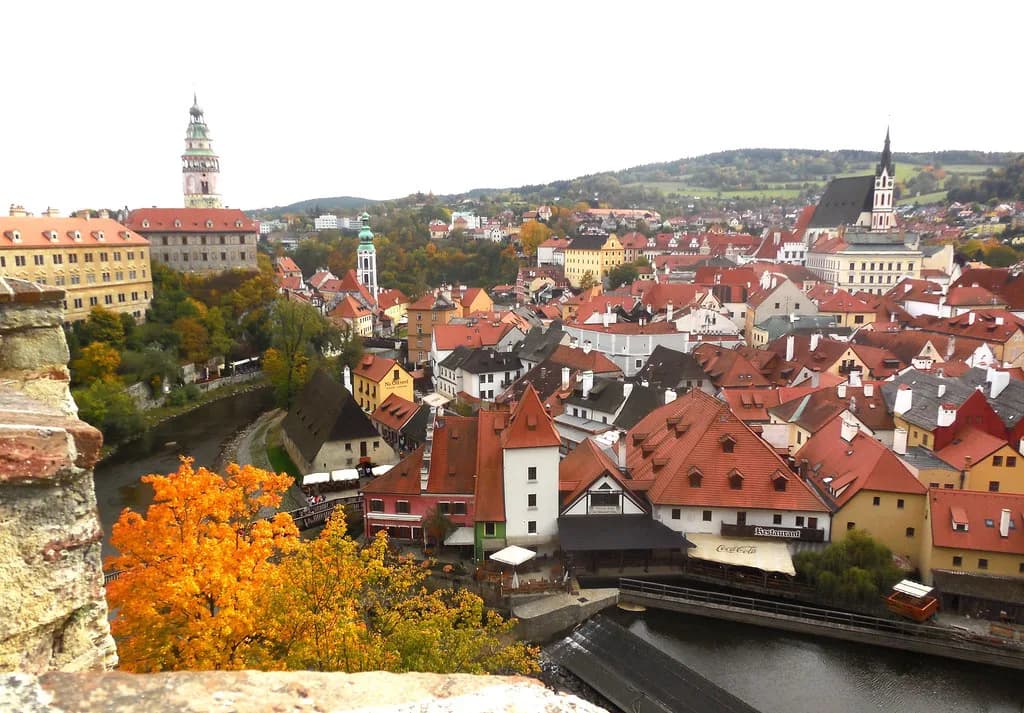 Český Krumlov Old Town: The Square, Streets and Corners Worth Your Time