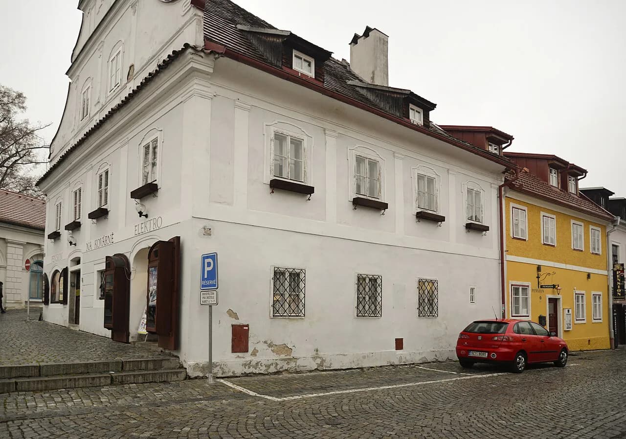 Horní Brána in Český Krumlov: The Upper Town Gate