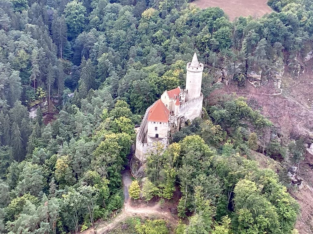 Kokořín Castle: What to See, Tour Circuits and Getting There