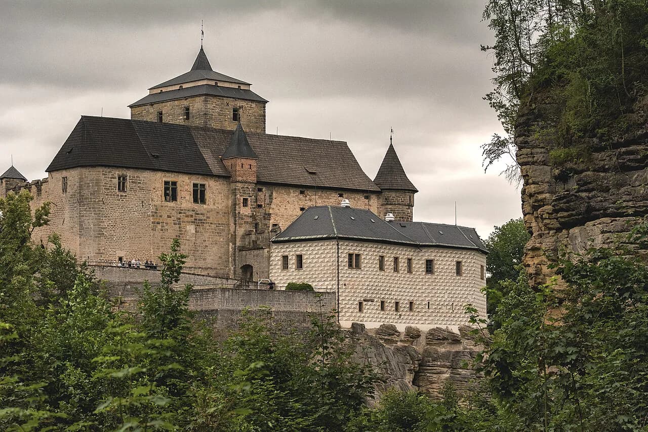 Kost Castle: Guided Tours, Tickets and What to See