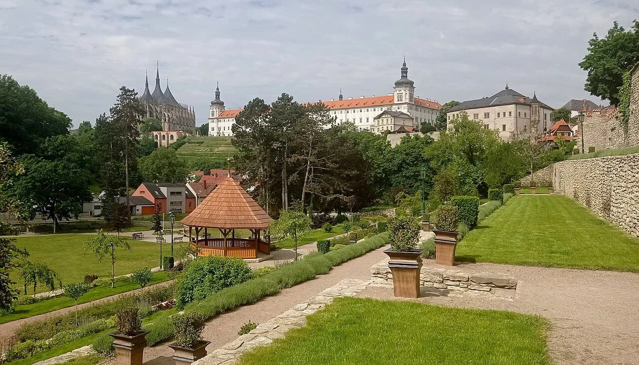 Kutná Hora History: Silver, the Royal Mint, and What Survives