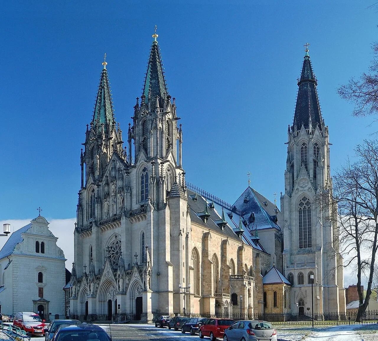 St. Wenceslas Cathedral in Olomouc: Visitor Guide
