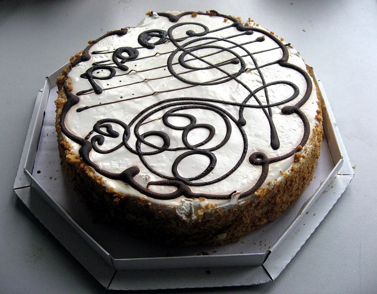 Medovník: The Czech Honey Layer Cake, Layer by Layer
