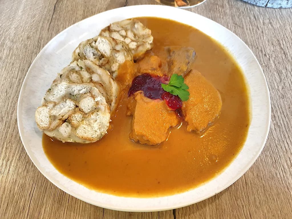 Svíčková na Smetaně: The Czech Beef Dish and How to Order It