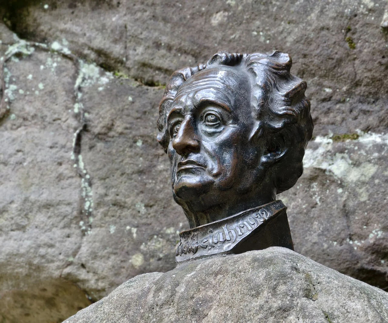 A bust of Johann Wolfgang von Goethe set into the Adršpach-Teplice Rocks.