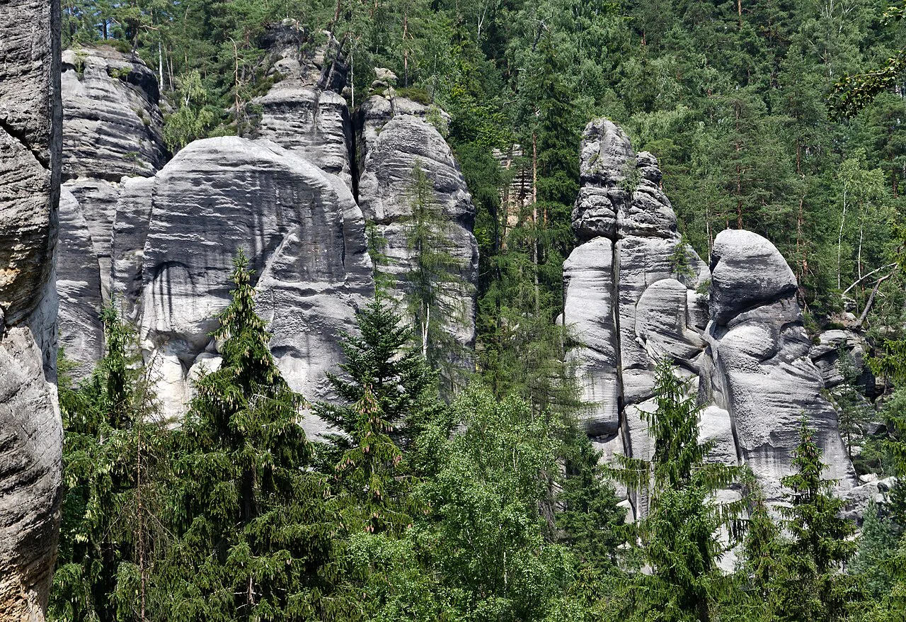 Sandstone towers rising above the forest at the Adršpach-Teplice Rocks.