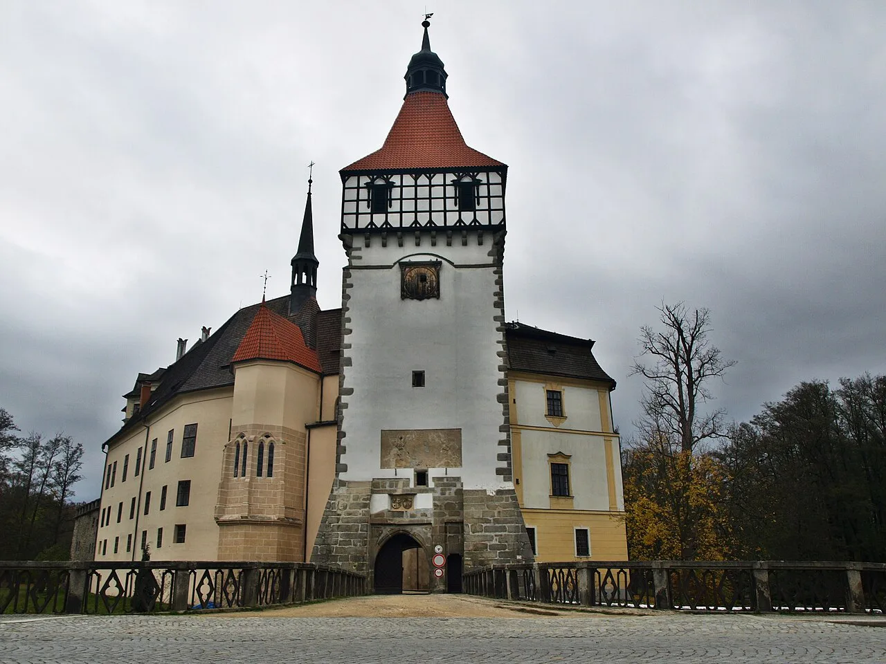 The gate tower and entrance of Blatná Chateau.