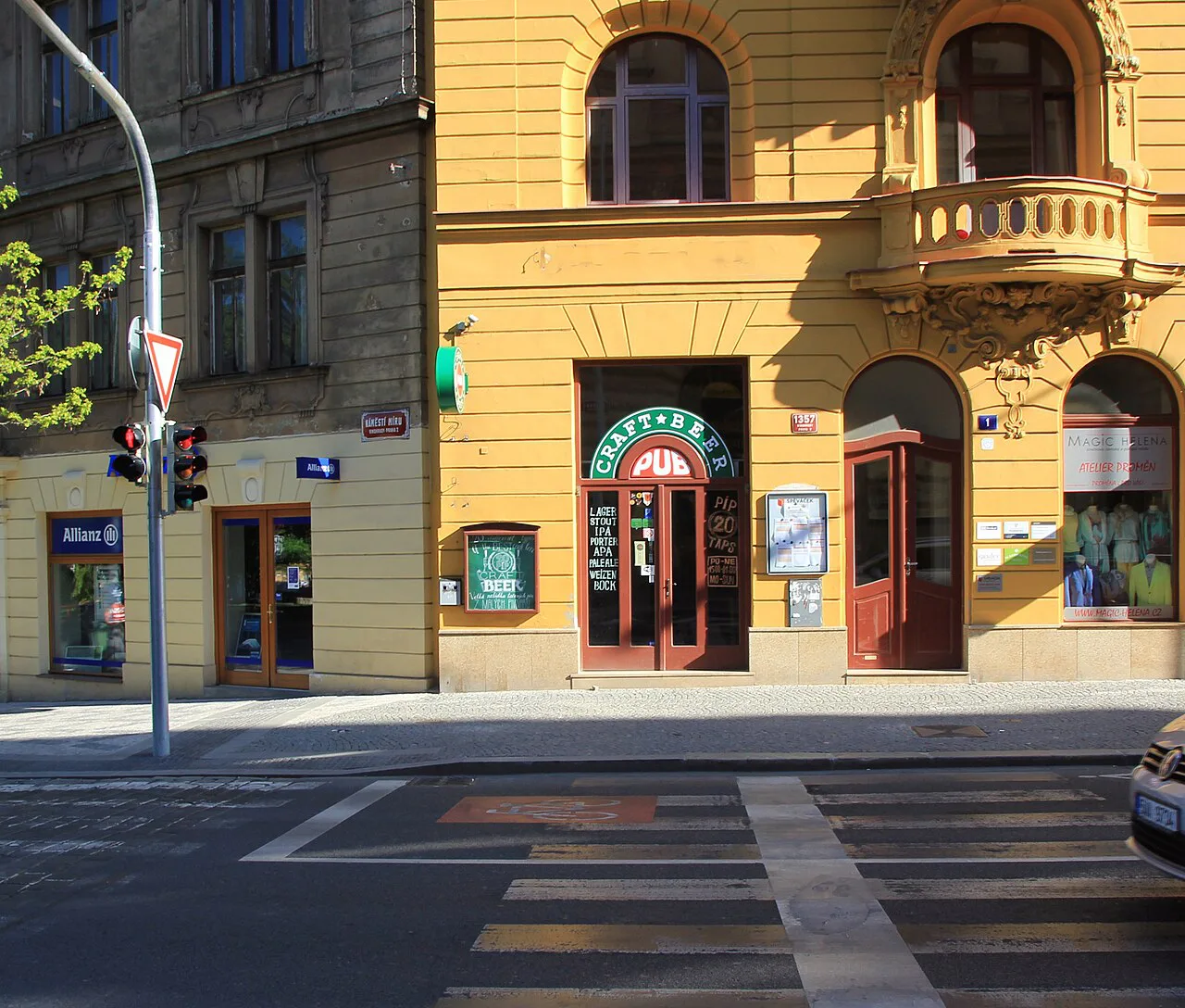 Craft beer pub at náměstí Míru in Prague's Vinohrady