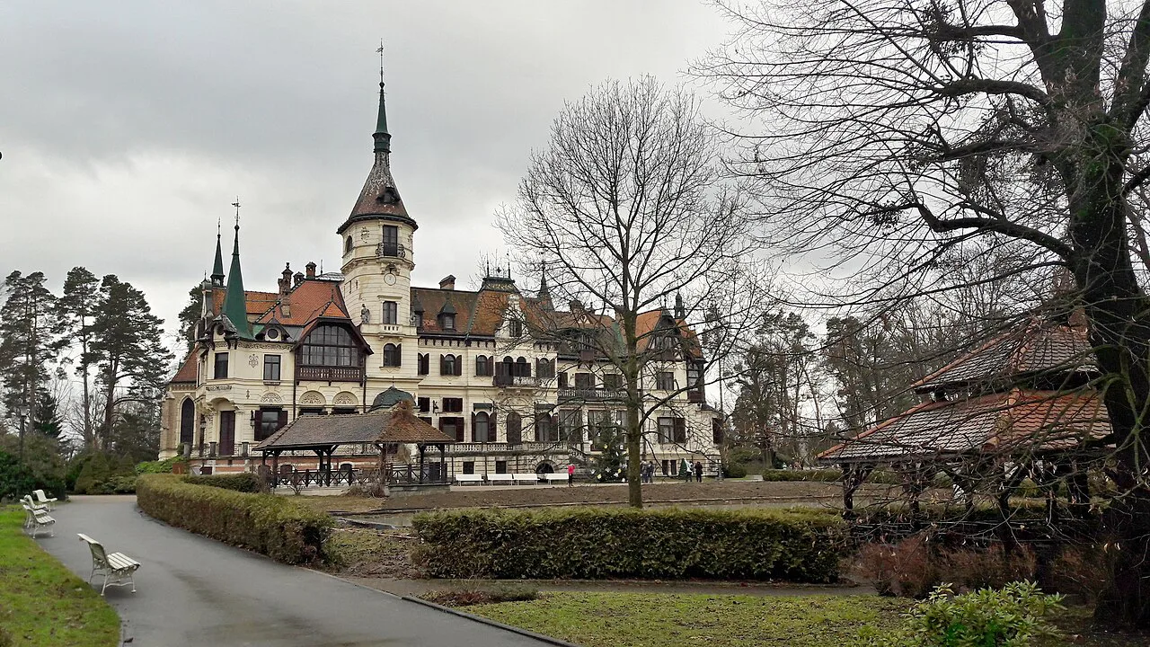 Lešná château in the grounds of Zoo Zlín-Lešná