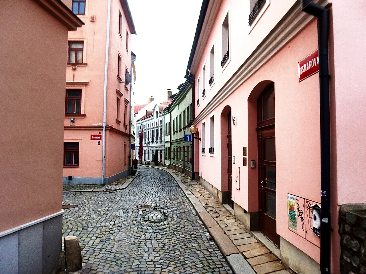 Kosmákova Street in Jihlava's old town.