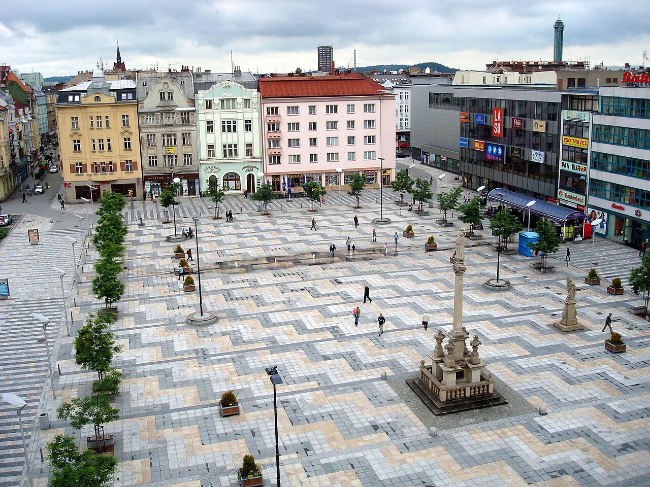 Masarykovo náměstí with its Marian column, Ostrava.
