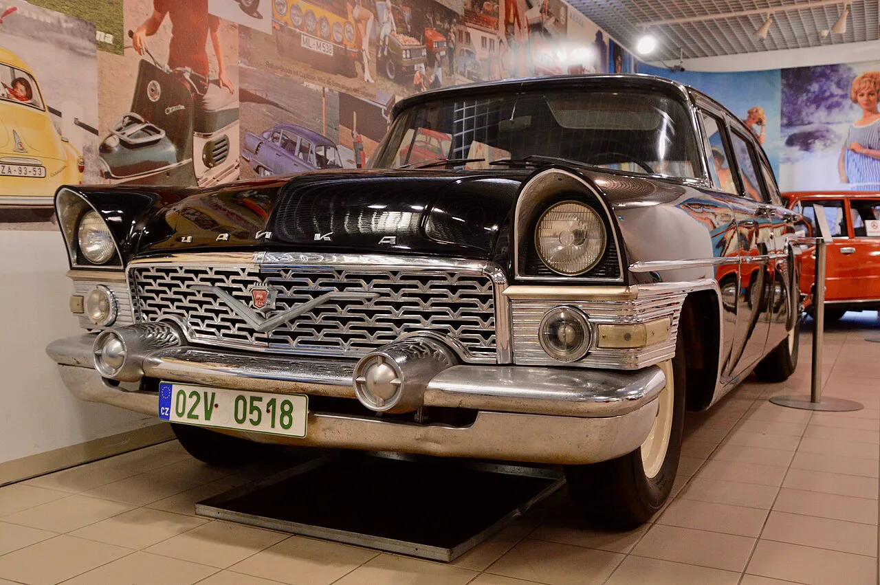 A GAZ-13 Chaika on display at the Technical Museum in Brno.
