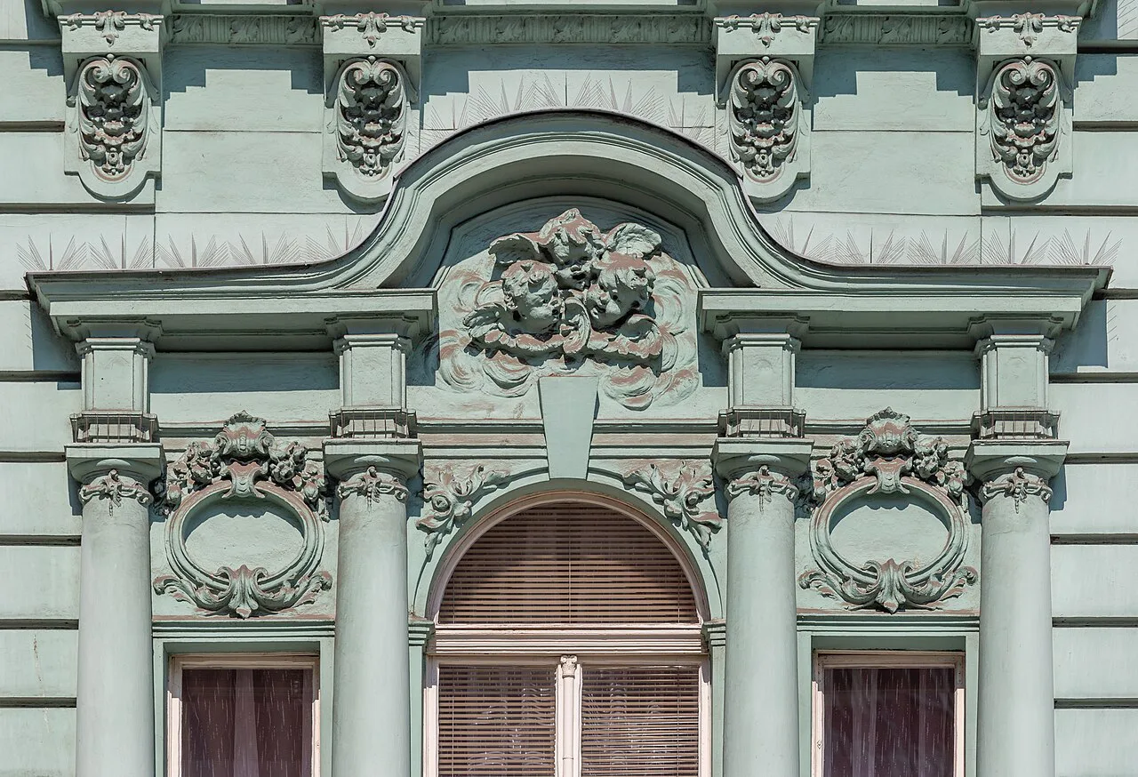 Ornate facade detail at Zámecká 10 in Ostrava.