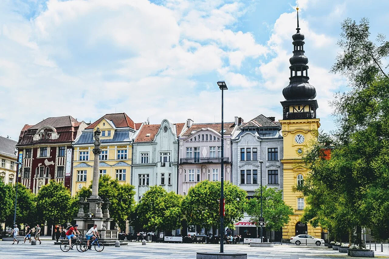 Masarykovo náměstí in Ostrava, with the Marian column and the old town hall tower.
