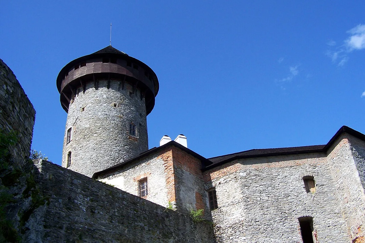 Round tower and walls of Sovinec Castle.
