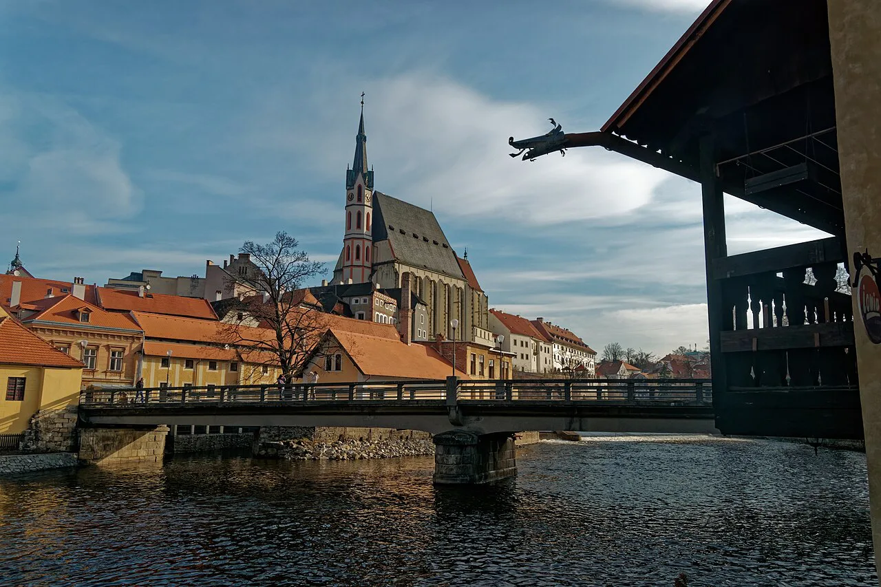 St. Vitus Church above the Vltava and the Dr. Edvard Beneš Bridge, Český Krumlov.