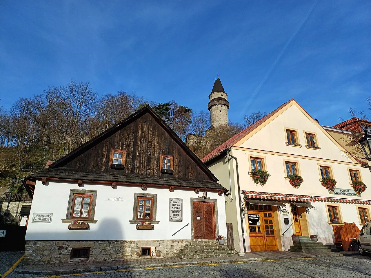 Traditional houses in Štramberk below the Trúba tower.