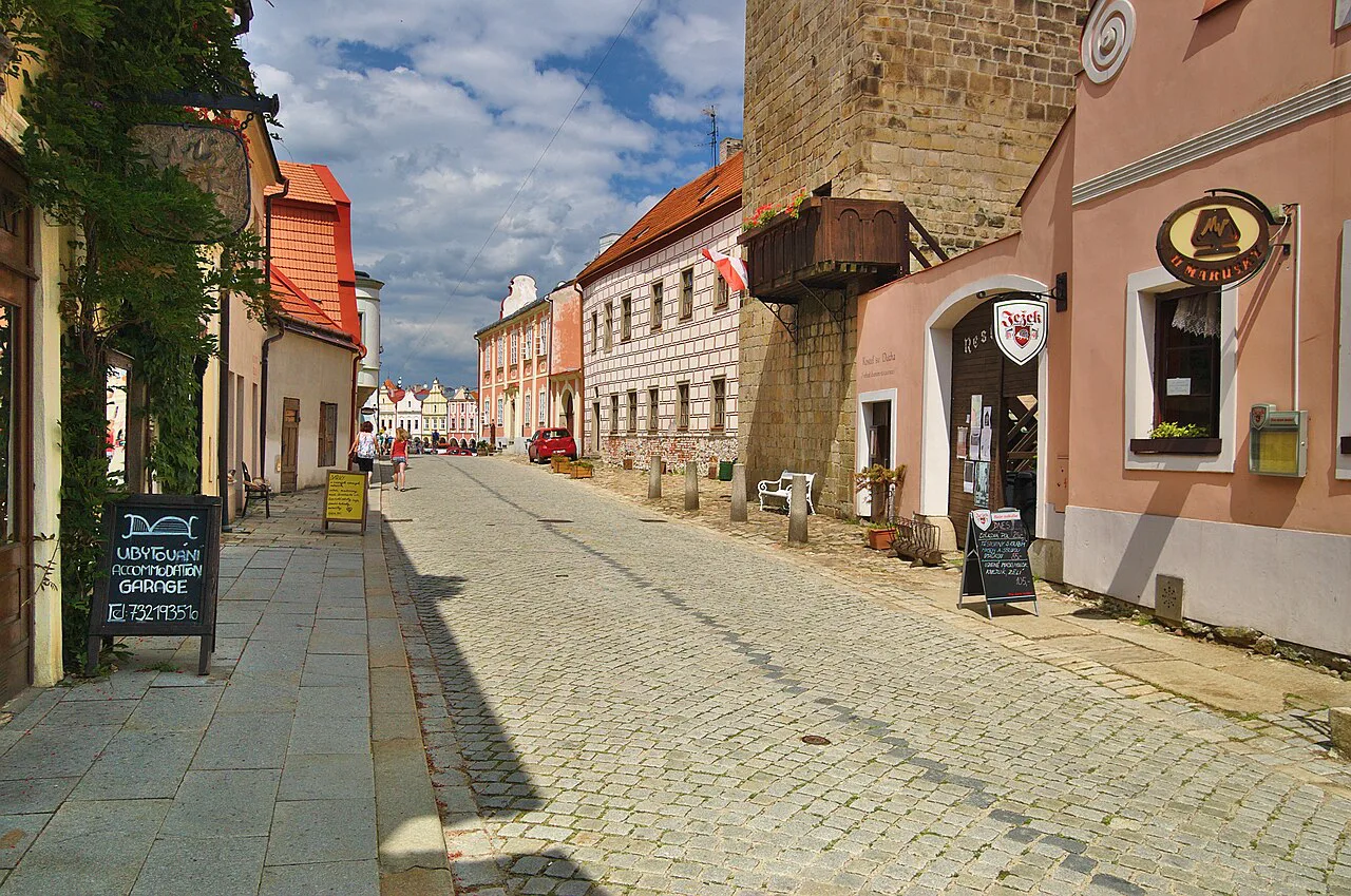 Palackého Street, a cobbled lane in Telč.